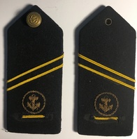 Epaulets, United States Merchant Marine Academy Corps of Cadets, Cadet Midshipman Second Class (Deck), Squad Petty Officer